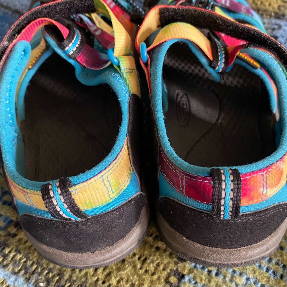 Bright Multicolor Keen Sandals Size Eu 37 US 5 - Picture 11 of 16
